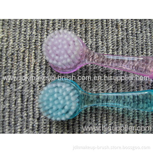 Professional Face Cleaning Brush With Plastic Handle 